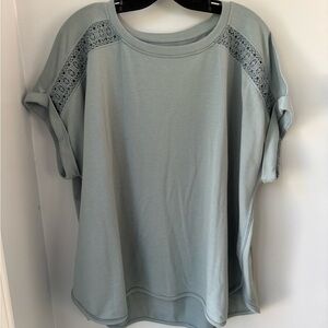 Cupio Short Sleeve Top with Lace Detail - Soft Blue
